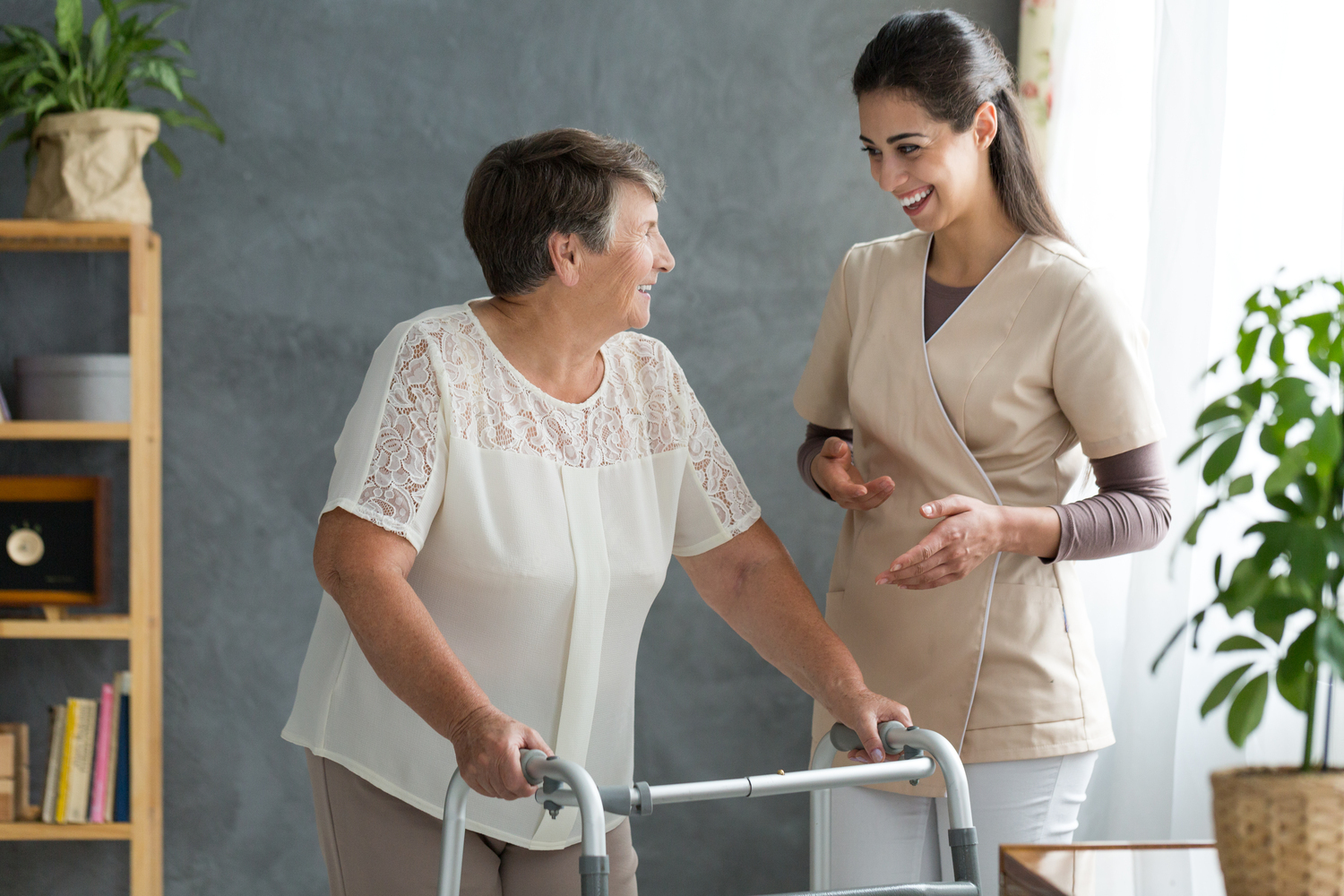 6 Early Symptoms of Parkinson’s Disease
